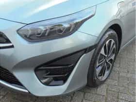 Kia Ceed (2023) thumbnail 15
