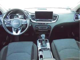 Kia Ceed (2023) thumbnail 17