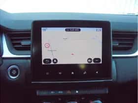 Renault Captur (2023) thumbnail 34