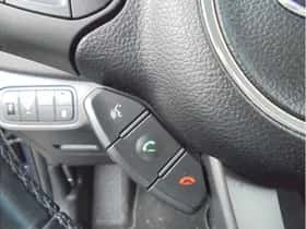 Kia Carens (2013) thumbnail 27