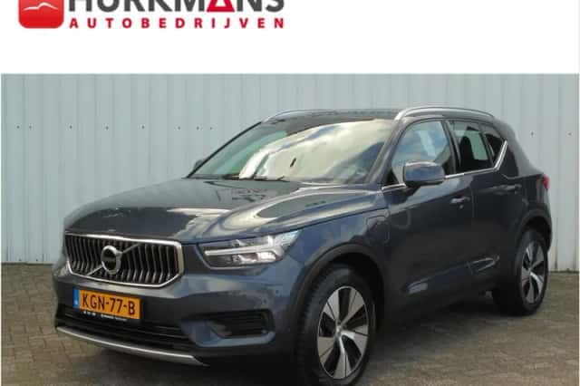 Volvo XC40 (2022)