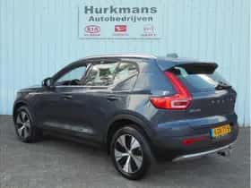 Volvo XC40 (2022) thumbnail 7