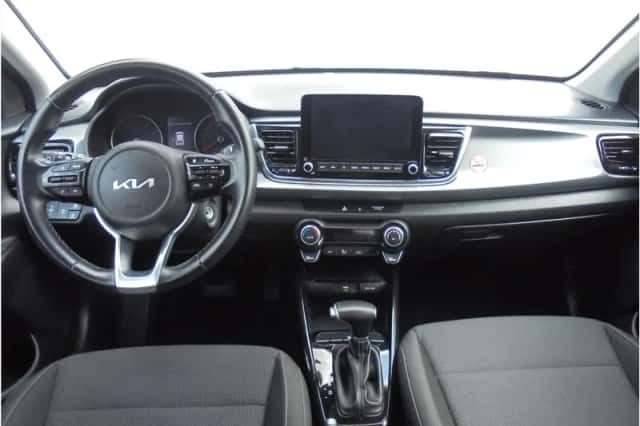 Kia Rio (2023) thumbnail 17