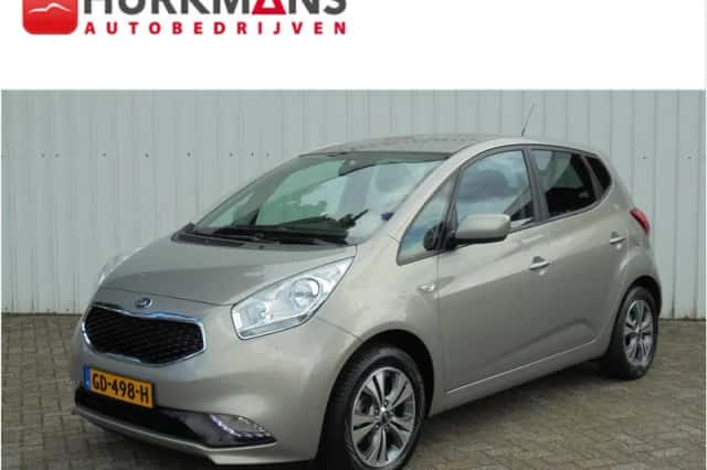 Kia Venga (2015) thumbnail 1