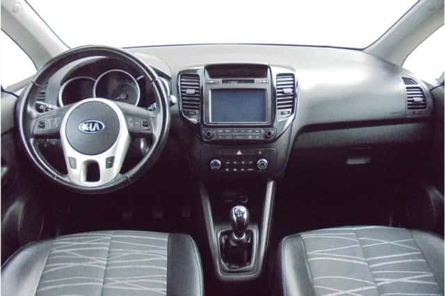 Kia Venga (2015) thumbnail 14