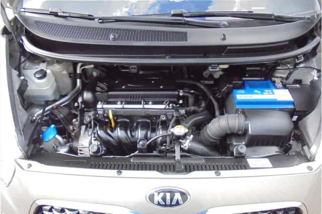 Kia Venga (2015) thumbnail 34