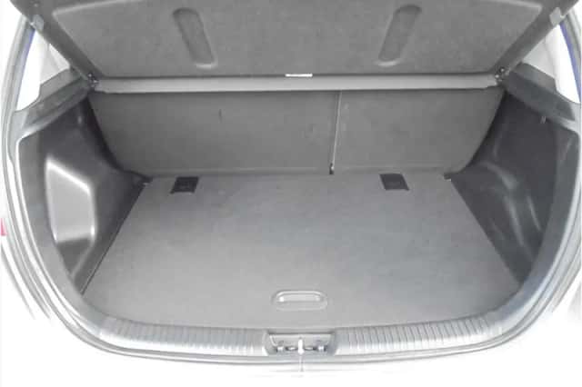Kia Venga (2015) thumbnail 8