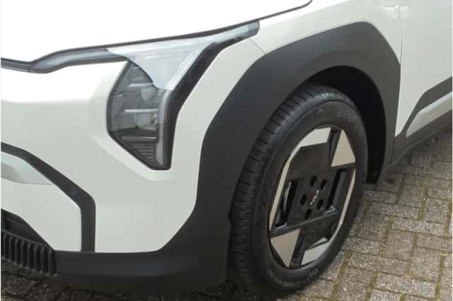 Kia EV3 (2026) thumbnail 17