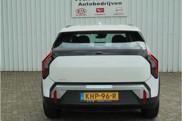 Kia EV3 (2026) thumbnail 7