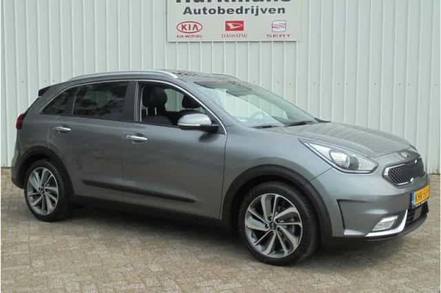 Kia Niro (2018) thumbnail 3