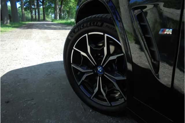 BMW X3 (2023) thumbnail 13