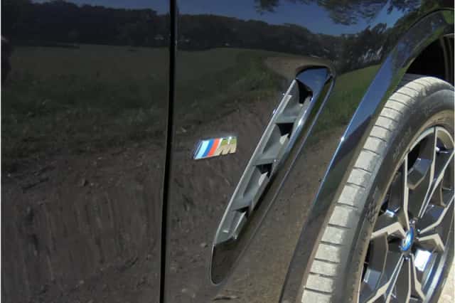 BMW X3 (2023) thumbnail 16
