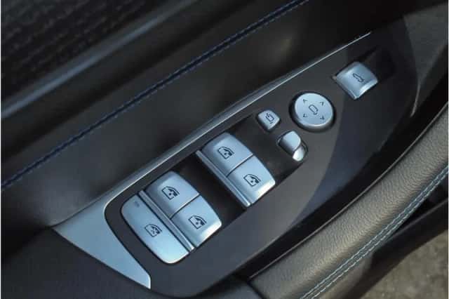 BMW X3 (2023) thumbnail 34