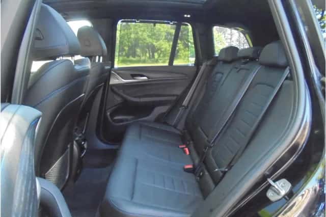 BMW X3 (2023) thumbnail 54