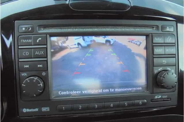 Nissan Juke (2011) thumbnail 11