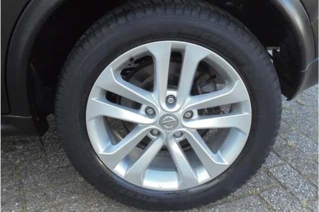 Nissan Juke (2011) thumbnail 12