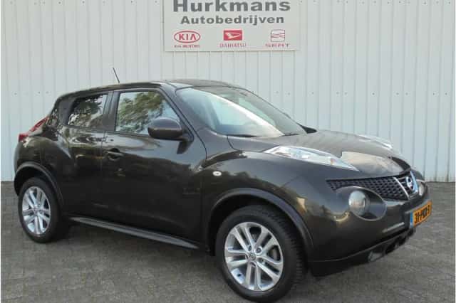 Nissan Juke (2011) thumbnail 3