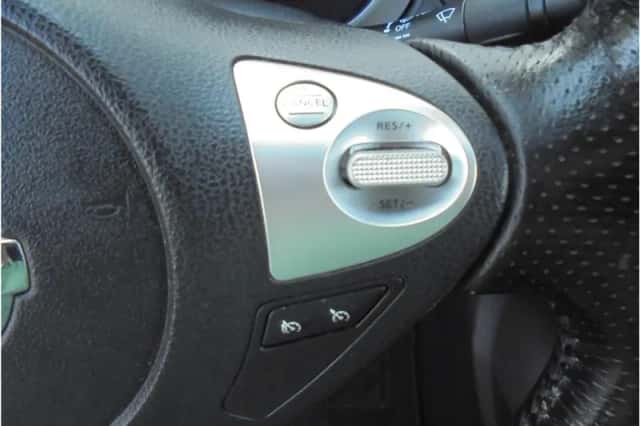 Nissan Juke (2011) thumbnail 26