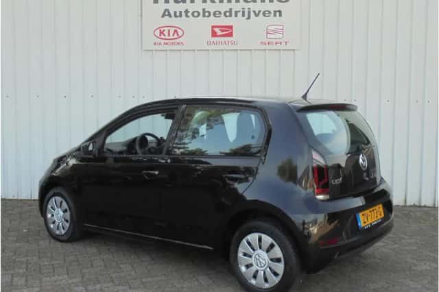 Volkswagen Up! (2019) thumbnail 6