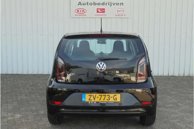 Volkswagen Up! (2019) thumbnail 7