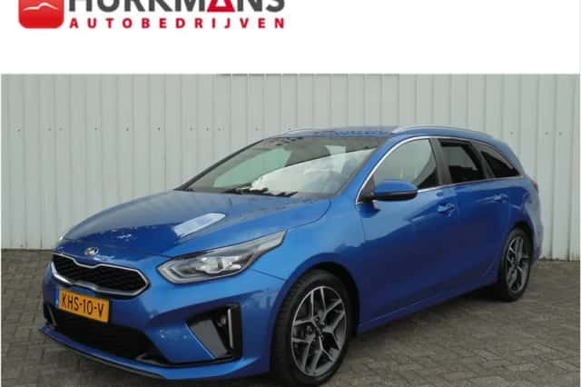 Kia Ceed (2021) thumbnail 1