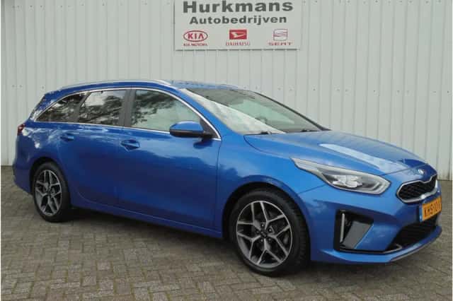 Kia Ceed (2021) thumbnail 3