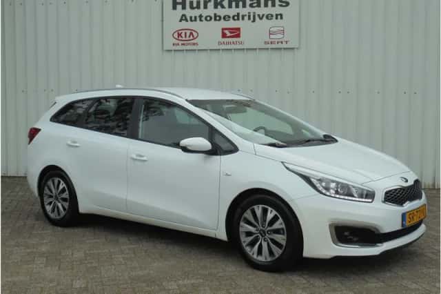 Kia Cee (2018) thumbnail 3