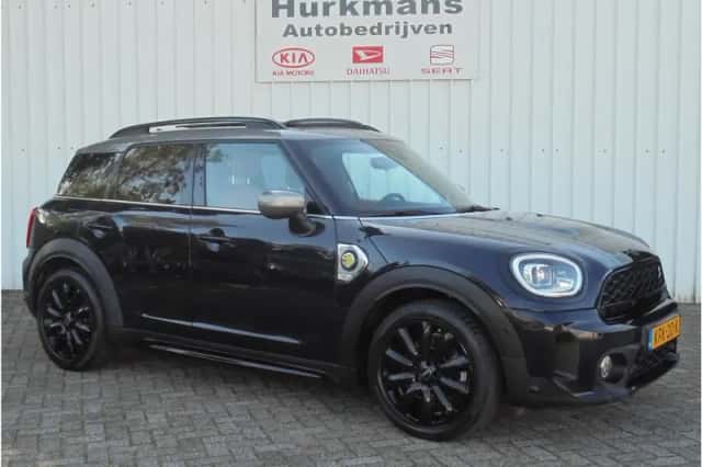 MINI Countryman (2022) thumbnail 3