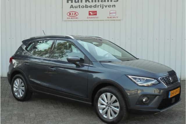 SEAT Arona (2020) thumbnail 3