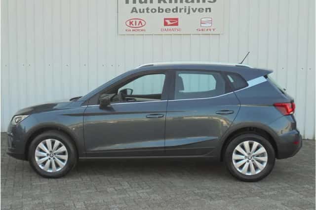 SEAT Arona (2020) thumbnail 4