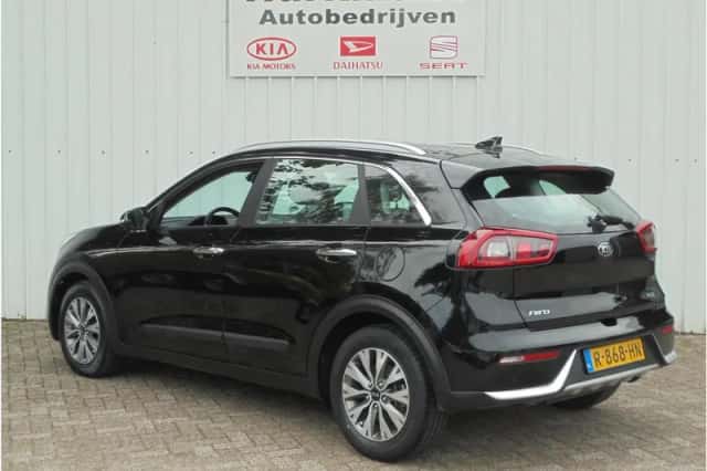 Kia Niro (2017) thumbnail 6
