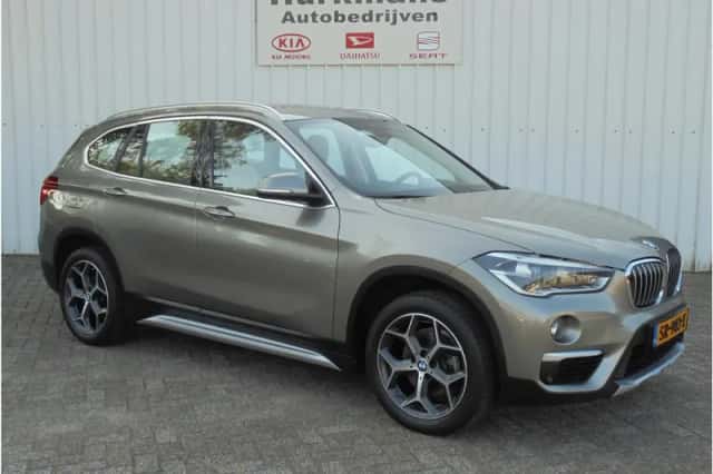 BMW X1 (2018) thumbnail 3