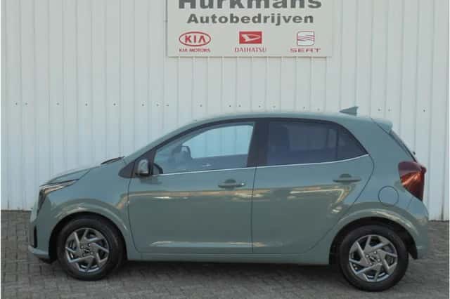 Kia Picanto (2024) thumbnail 4
