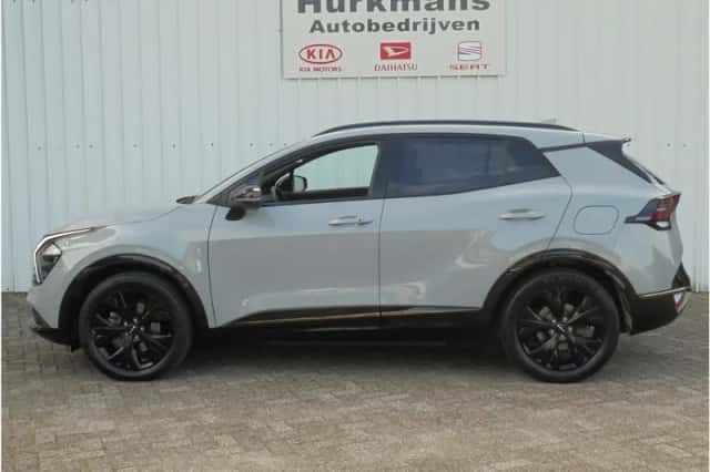 Kia Sportage (2024) thumbnail 4
