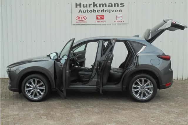 Mazda CX-5 (2021) thumbnail 5
