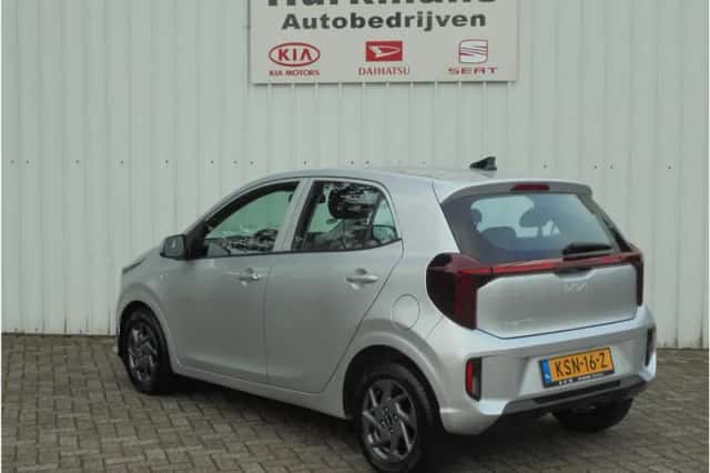 Kia Picanto (2025) thumbnail 6