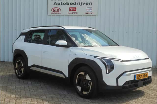 Kia EV3 (2026) thumbnail 3