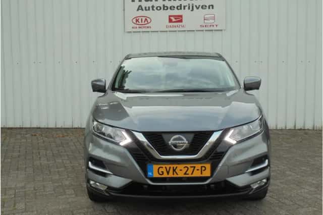 Nissan Qashqai (2017) thumbnail 2