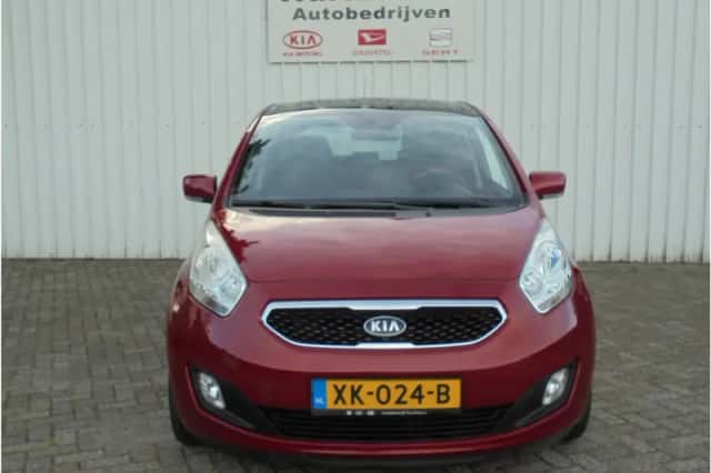 Kia Venga (2012) thumbnail 2