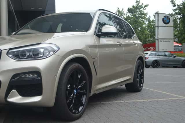 BMW X3 (2020) thumbnail 4