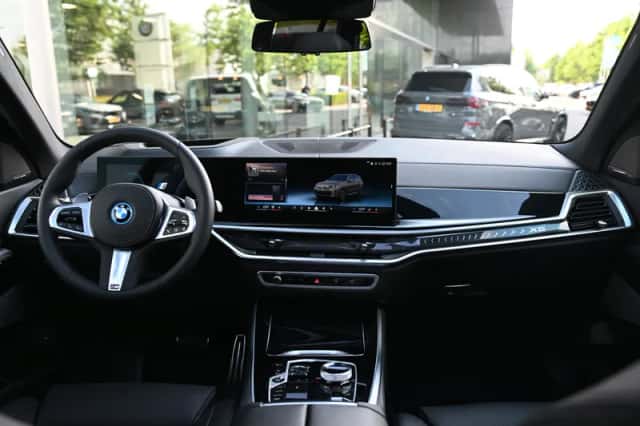 BMW X5 (2026) thumbnail 4