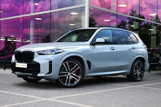 BMW X5 (2026) thumbnail 1