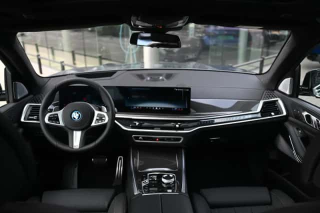 BMW X5 (2026) thumbnail 4