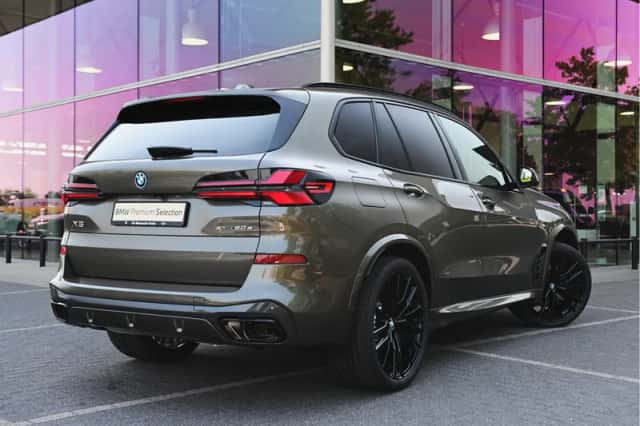 BMW X5 (2026) thumbnail 2