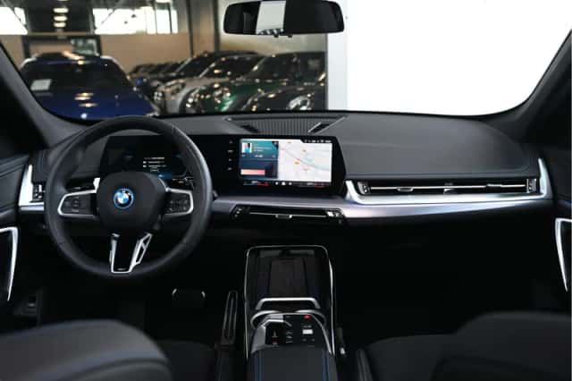 BMW X1 (2025) thumbnail 4