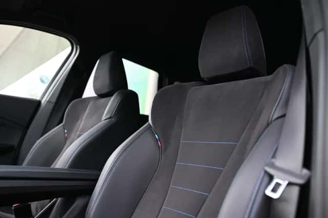 BMW iX1 (2024) thumbnail 4