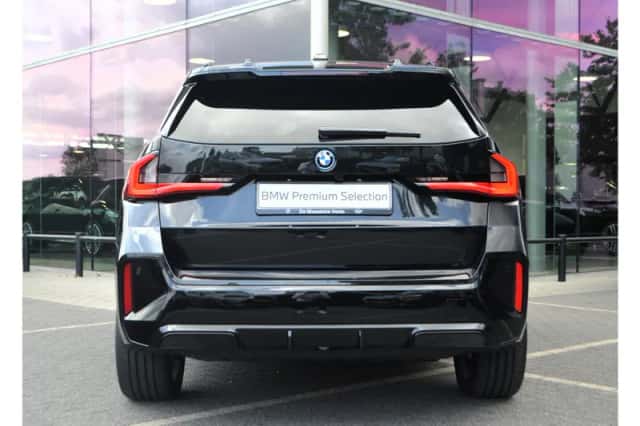 BMW iX1 (2026) thumbnail 4