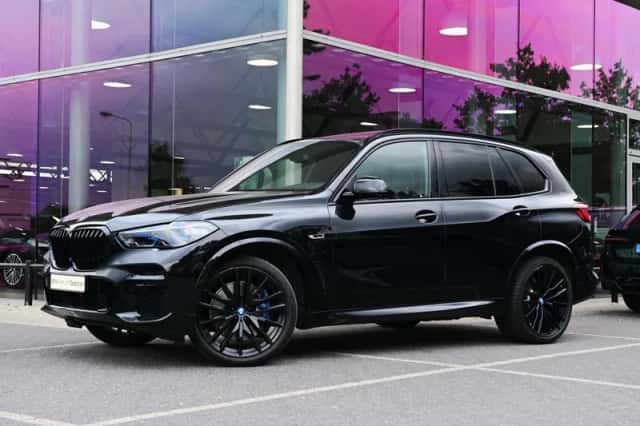 BMW X5 (2022) thumbnail 1