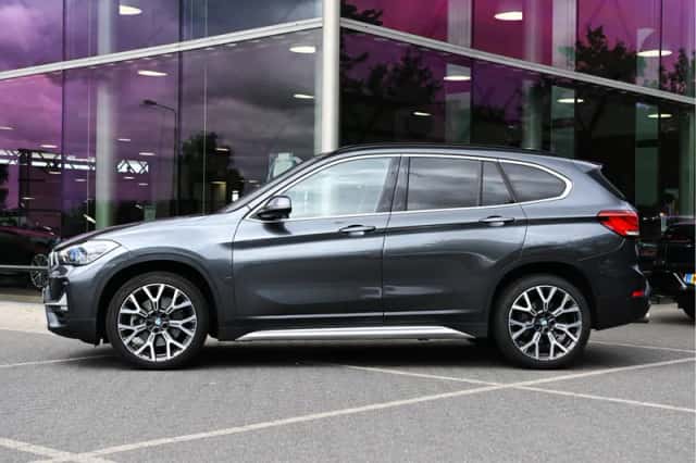 BMW X1 (2019) thumbnail 5