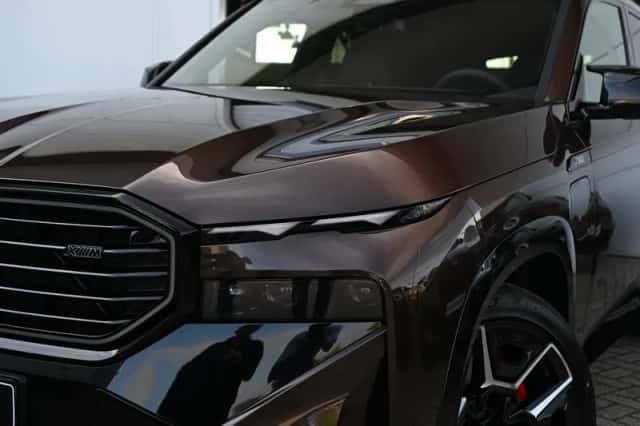 BMW XM (2026) thumbnail 6